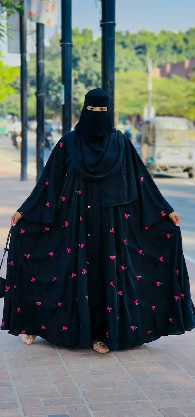 Premium Embroitare Abaya